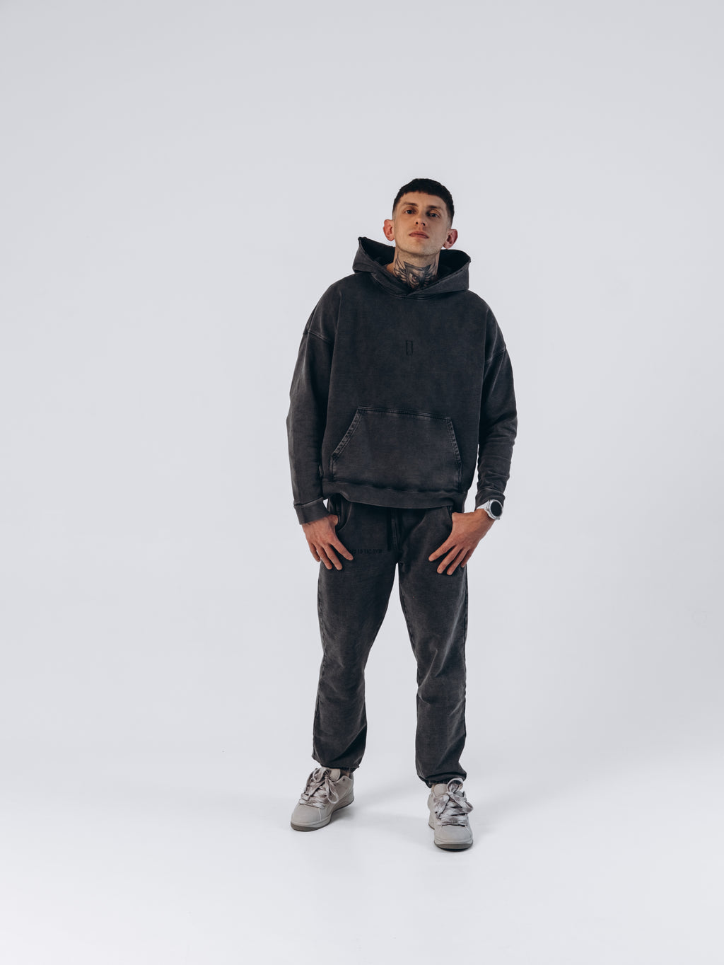 Bluza z kapturem TBT CLTH Washed Graphite – kolekcja CH.001