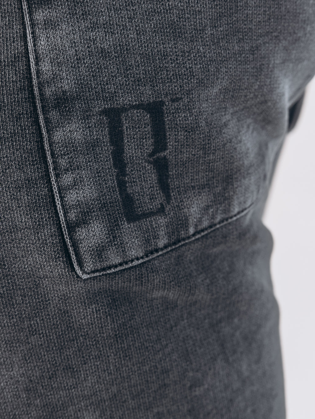 Spodnie dresowe TBT CLTH Washed Graphite – kolekcja CH.001